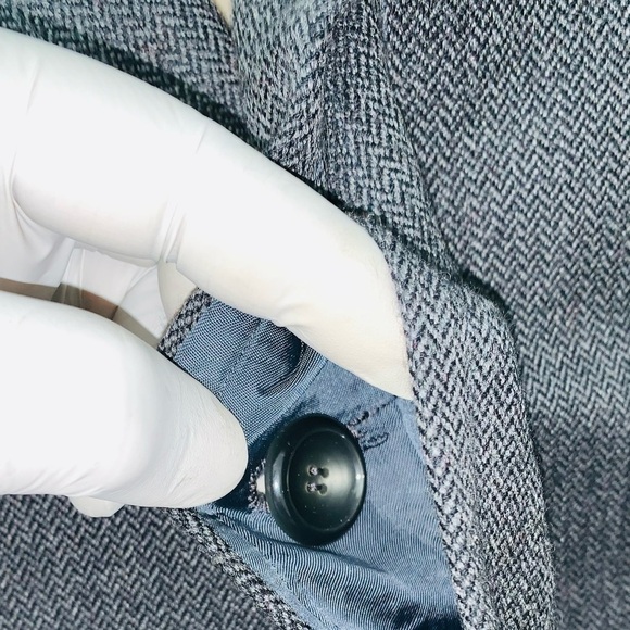 Crown Tailor English Chesterfield Herringbone Overcoat. - Picture 8 of 11